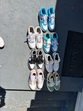 Nike Men's Assorted Color Athletic Shoes - Multiple Pairs